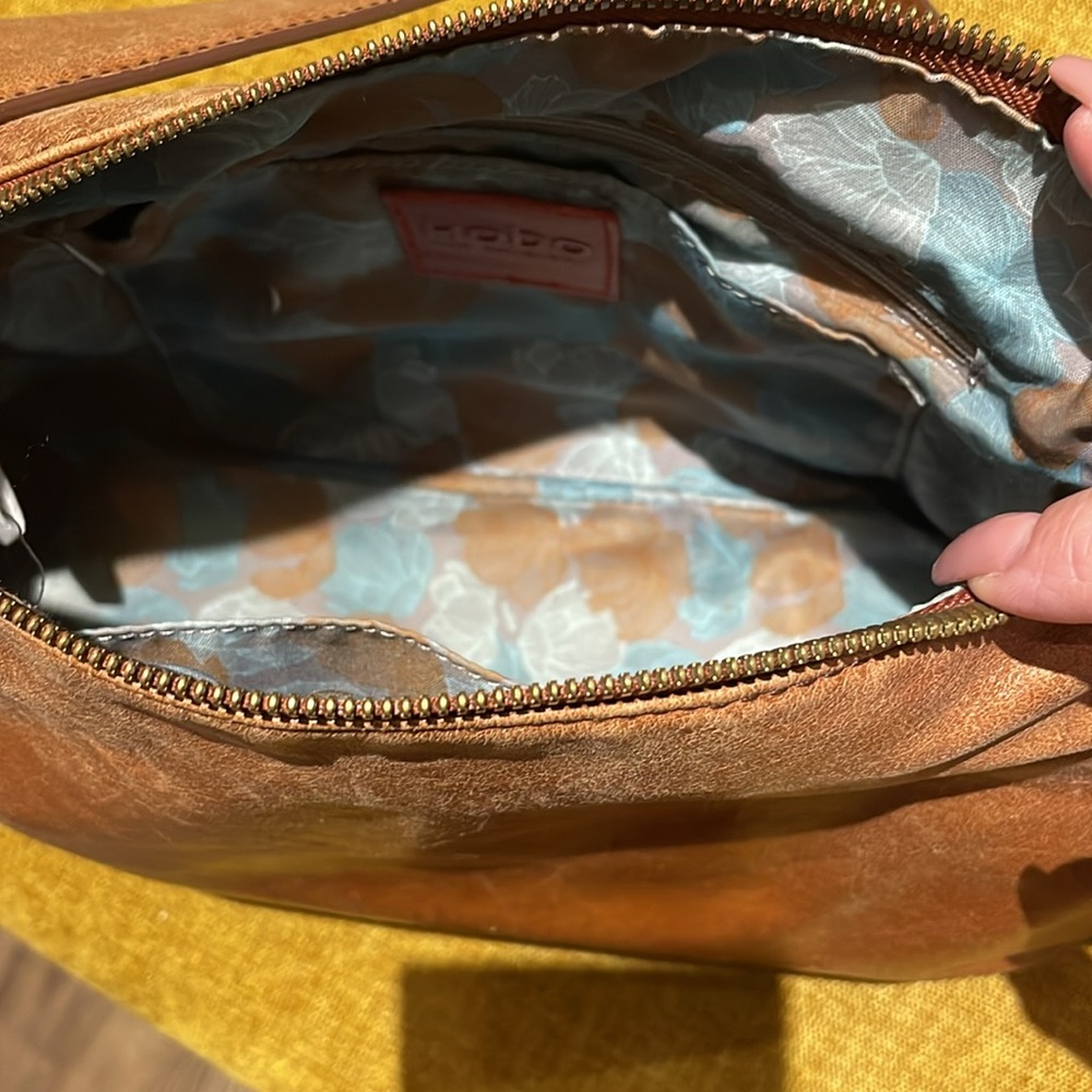 Handbag - Picture 2 of 2